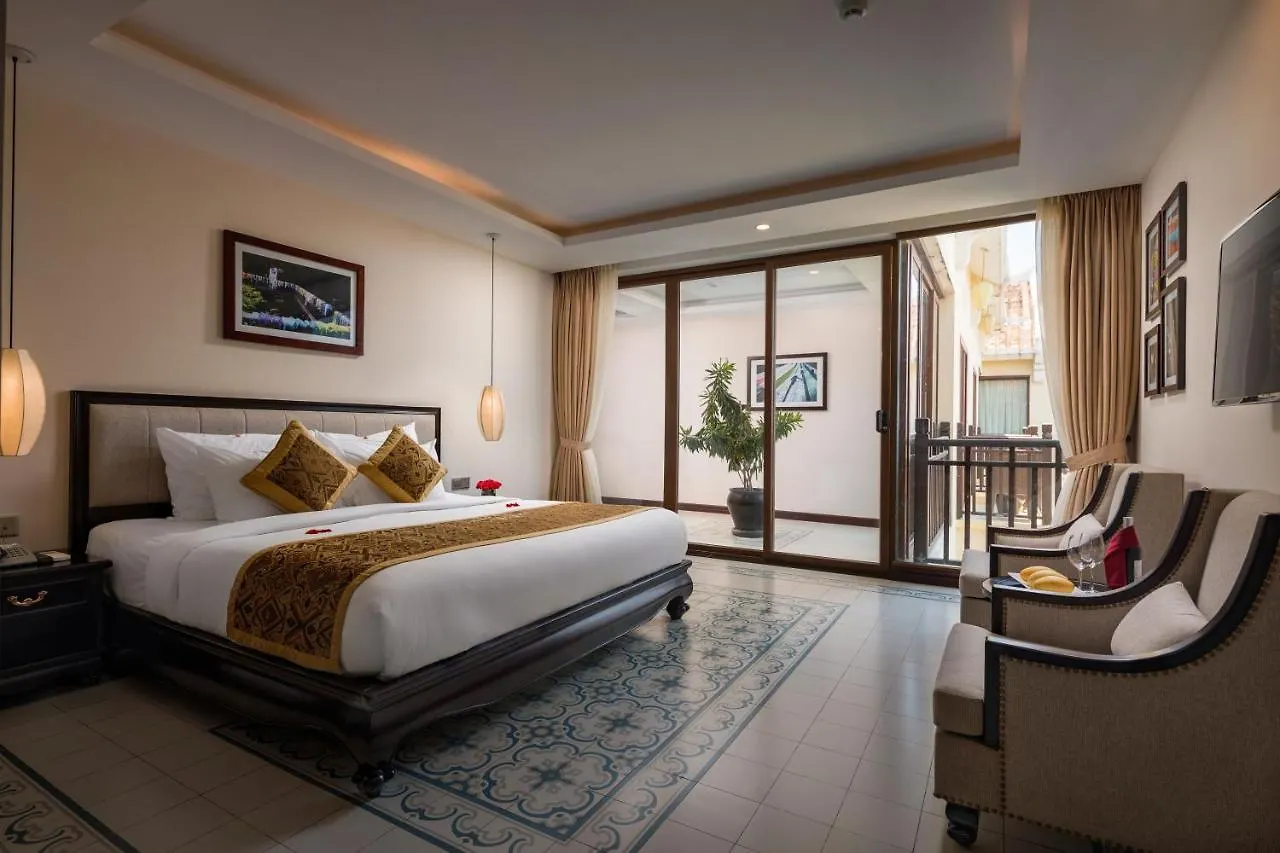 Silkotel Hoi An 4*,